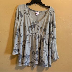 Ingrid & Isabel maternity floral print long sleeve smocked bump waffle top